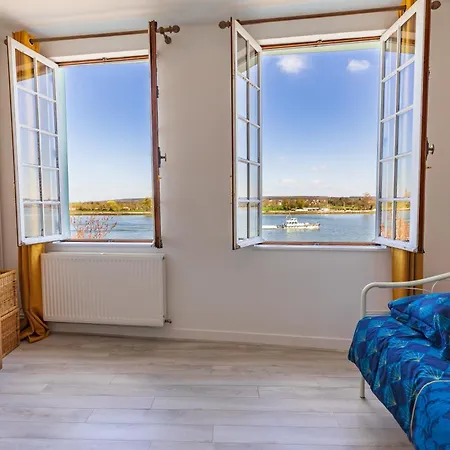 Maison De Ville En Bord De Seine A La Bouille Extérieur photo