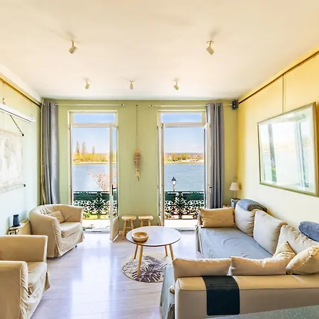 Maison De Ville En Bord De Seine A La Bouille Extérieur photo